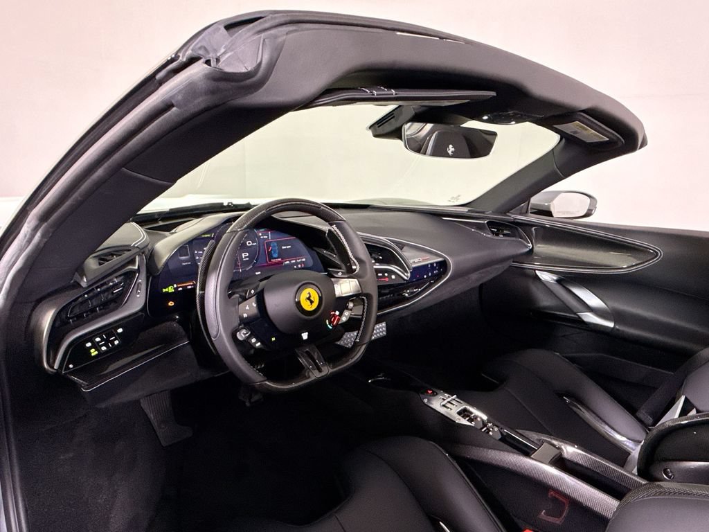 Used 2024 Ferrari SF90 Spider AWD/4WD image 3