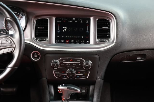 Used 2019 Dodge Charger R/T RWD image 38