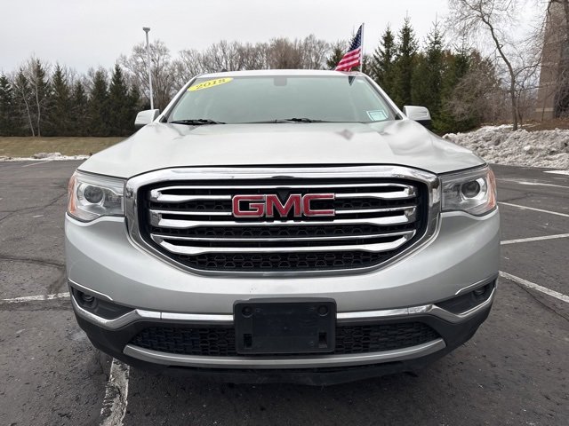 Used 2018 GMC Acadia SLE image 2
