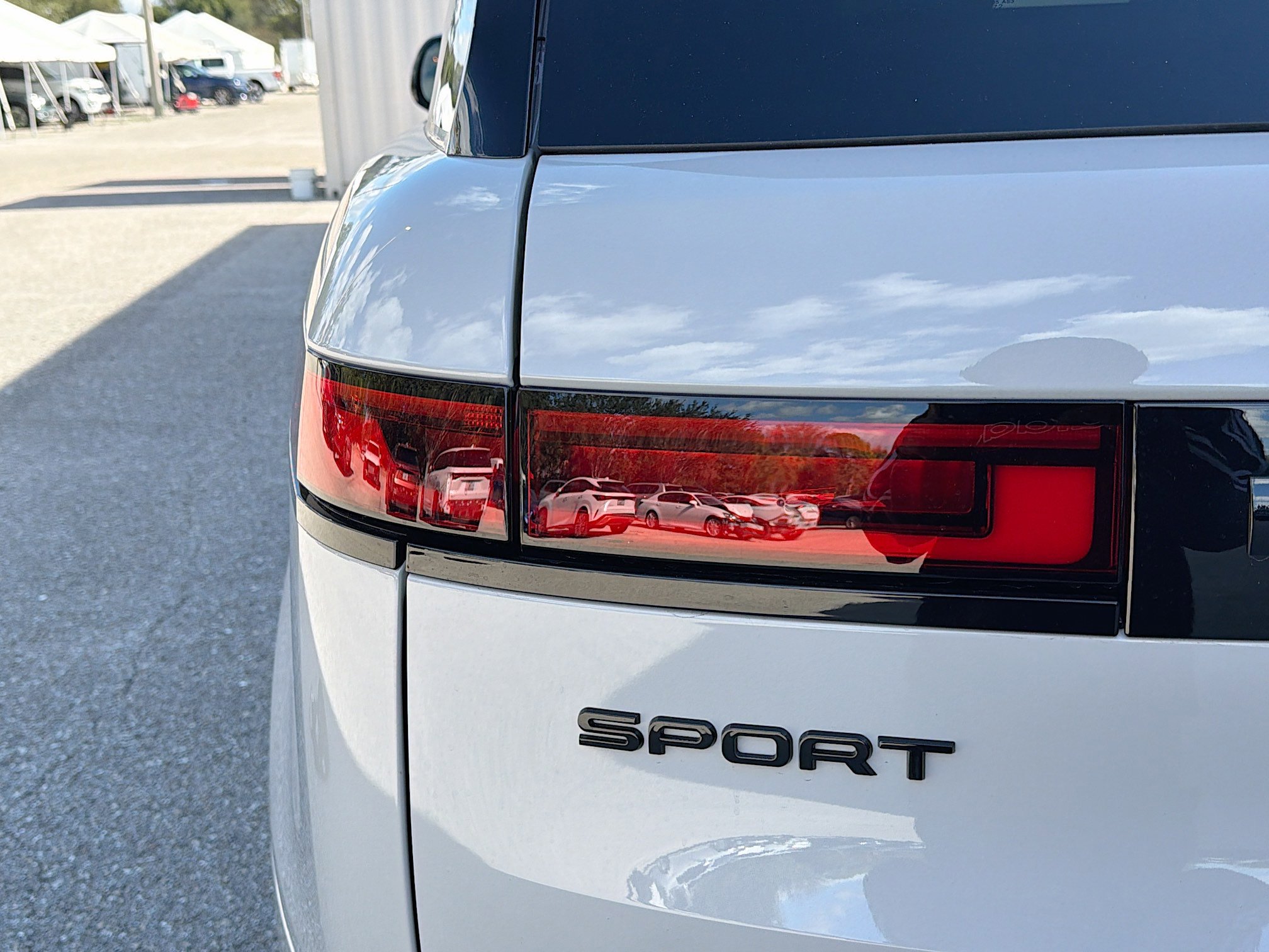 New 2026 Land Rover Range Rover Sport SE image 10