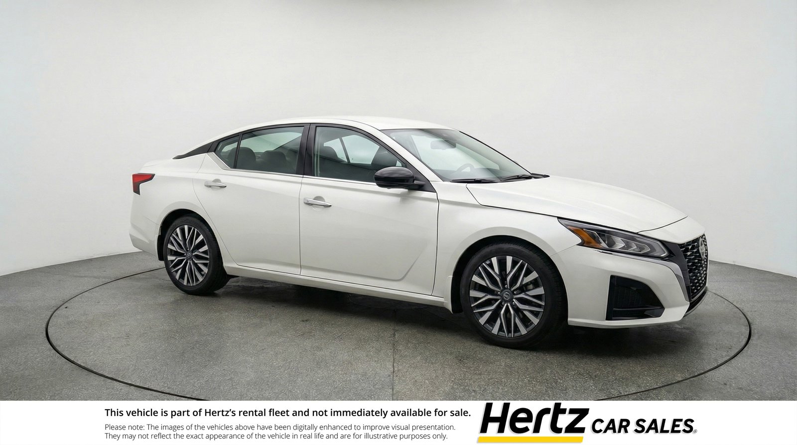 Used 2025 Nissan Altima 2.5 SV image 1