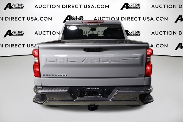 Used 2024 Chevrolet Silverado 1500 LT AWD/4WD image 3