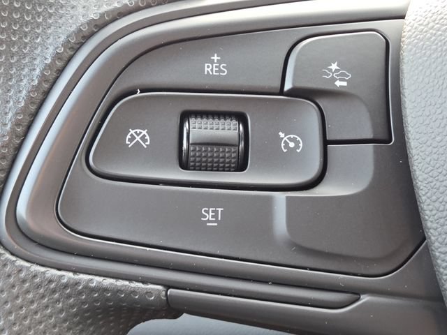 Used 2024 Buick Envista Sport Touring FWD image 30