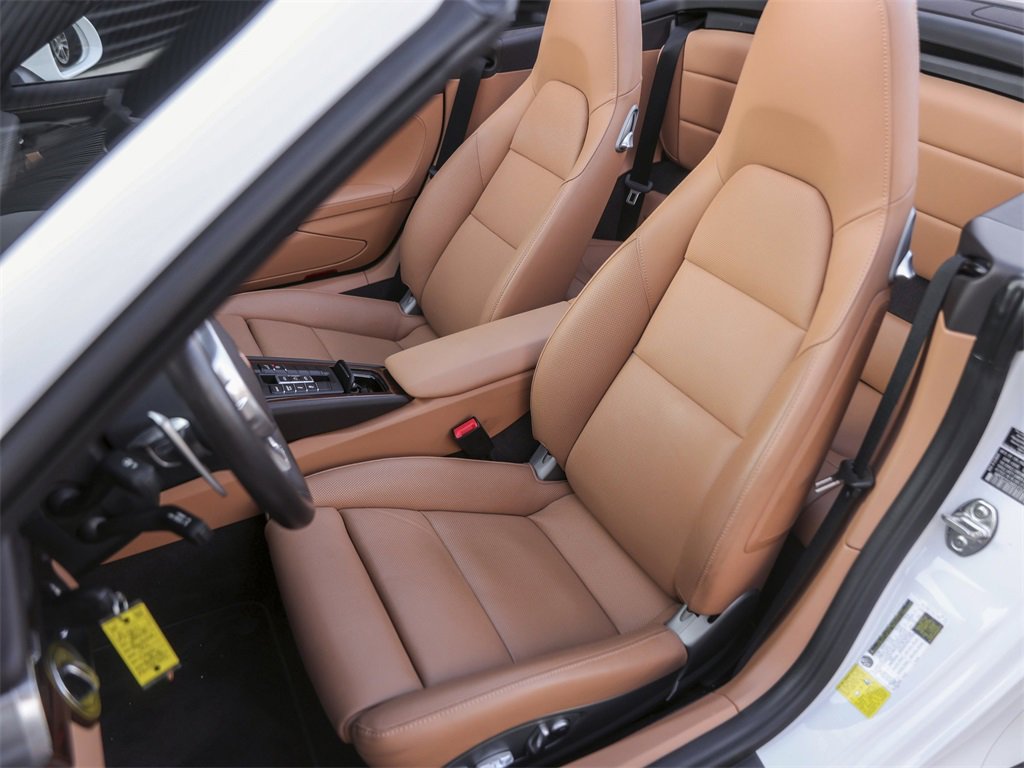 Certified 2015 Porsche 911 Turbo image 5