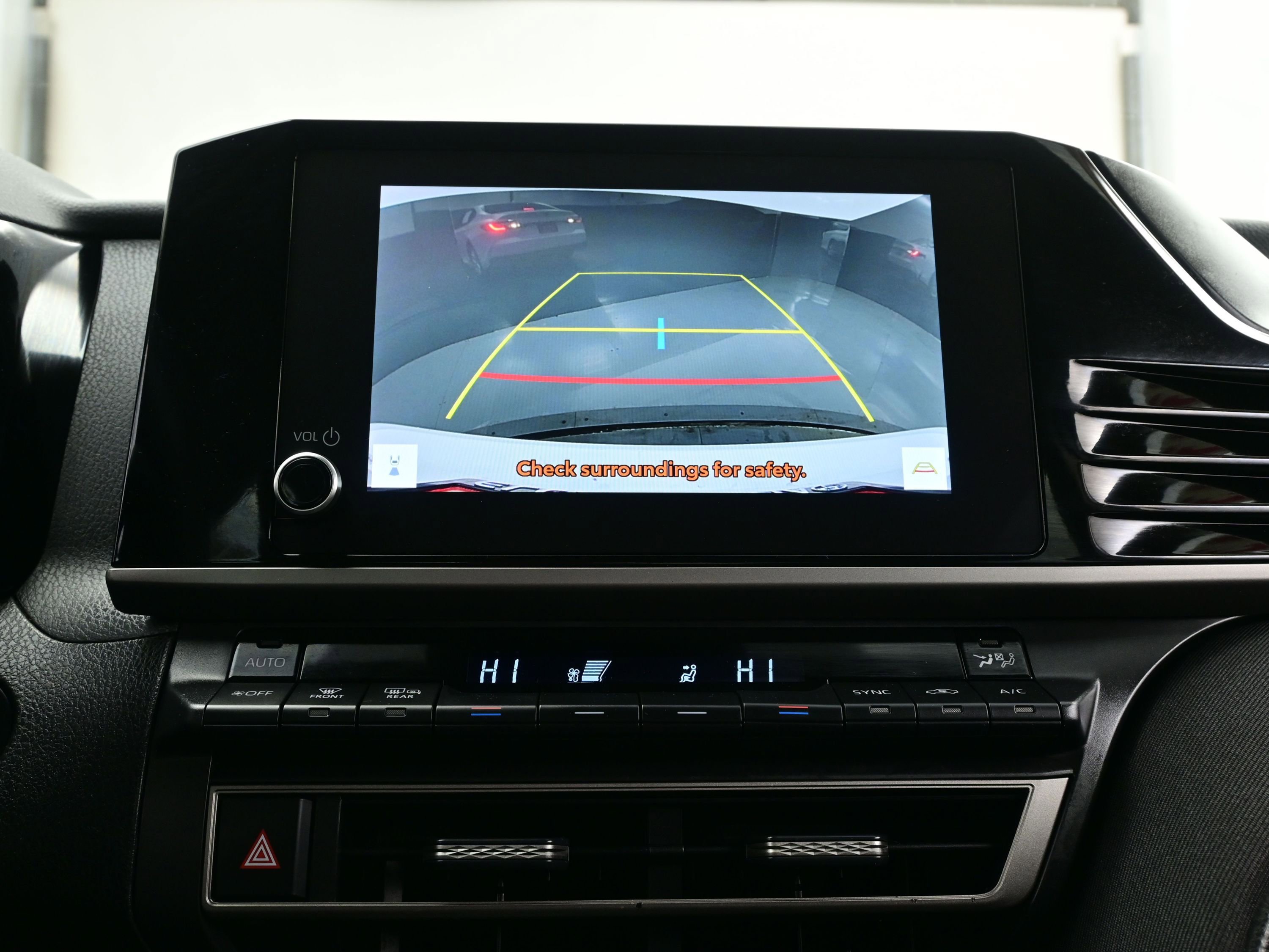 Used 2025 Toyota Camry LE image 17