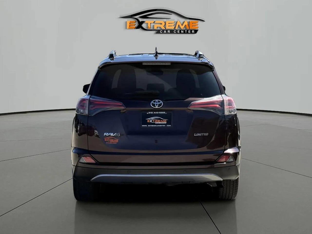 Used 2017 Toyota RAV4 Limited image 5