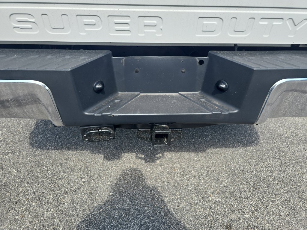 Used 2015 Ford F250 XL w/ Power Equipment Group AWD/4WD image 9