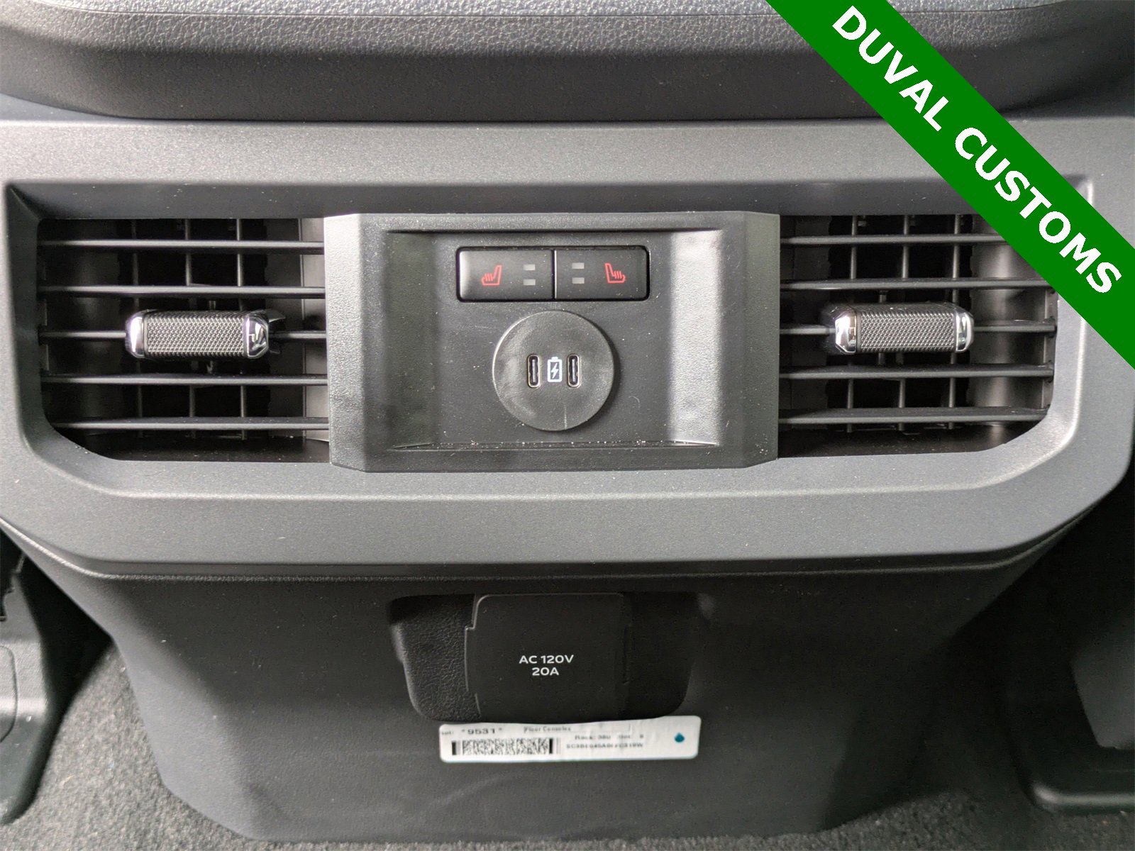 New 2025 Ford F350 Lariat w/ Lariat Ultimate Package image 13