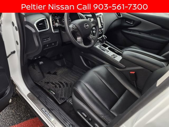 Certified 2024 Nissan Murano SV w/ SV Midnight Edition Package FWD image 19