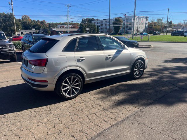 Used 2018 Audi Q3 2.0T Premium Plus w/ Premium Plus Package AWD/4WD image 16