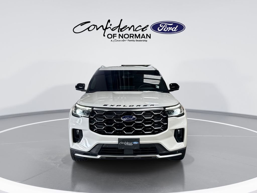 Used 2025 Ford Explorer Platinum w/ Ultimate Package image 2