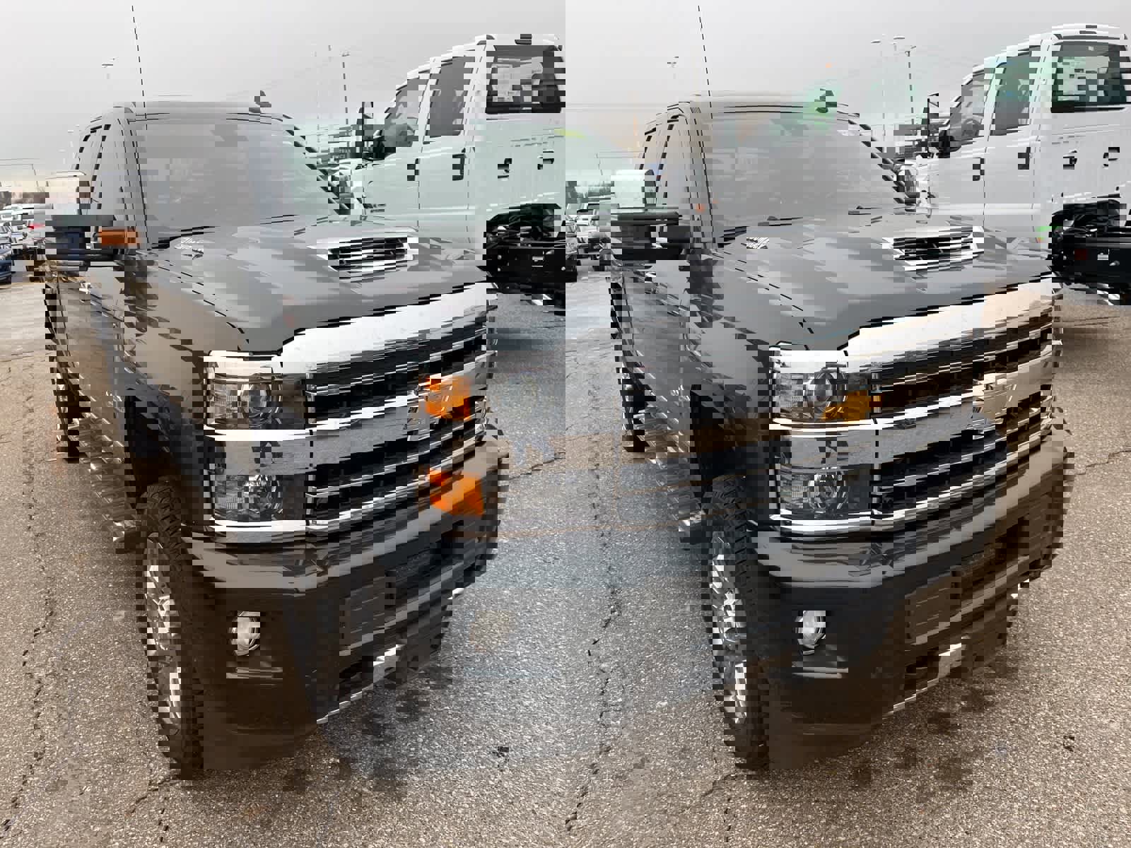 Used 2018 Chevrolet Silverado 2500 High Country image 24