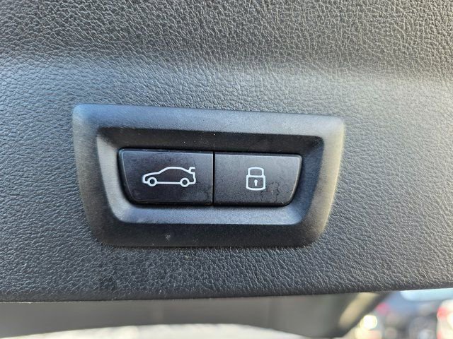 Used 2024 BMW X3 sDrive30i image 12