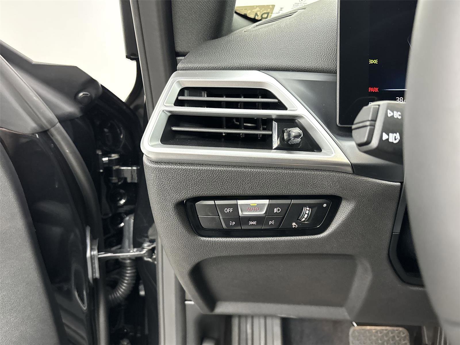 New 2025 BMW 230i xDrive Coupe w/ Convenience Package image 31