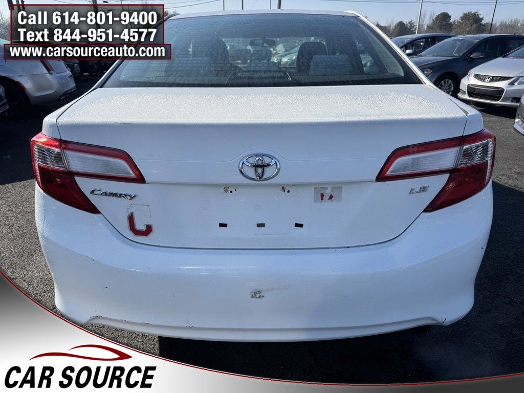 Used 2012 Toyota Camry LE image 5