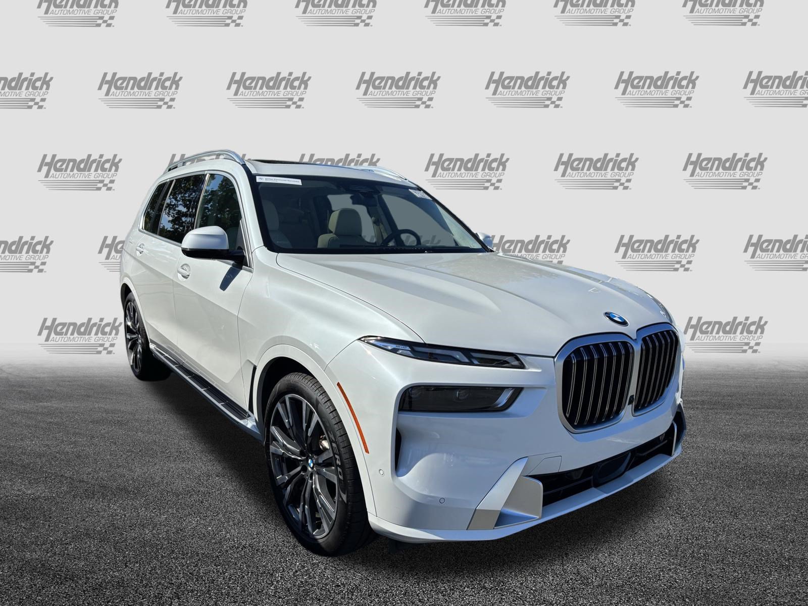 Certified 2024 BMW X7 xDrive40i AWD/4WD image 2