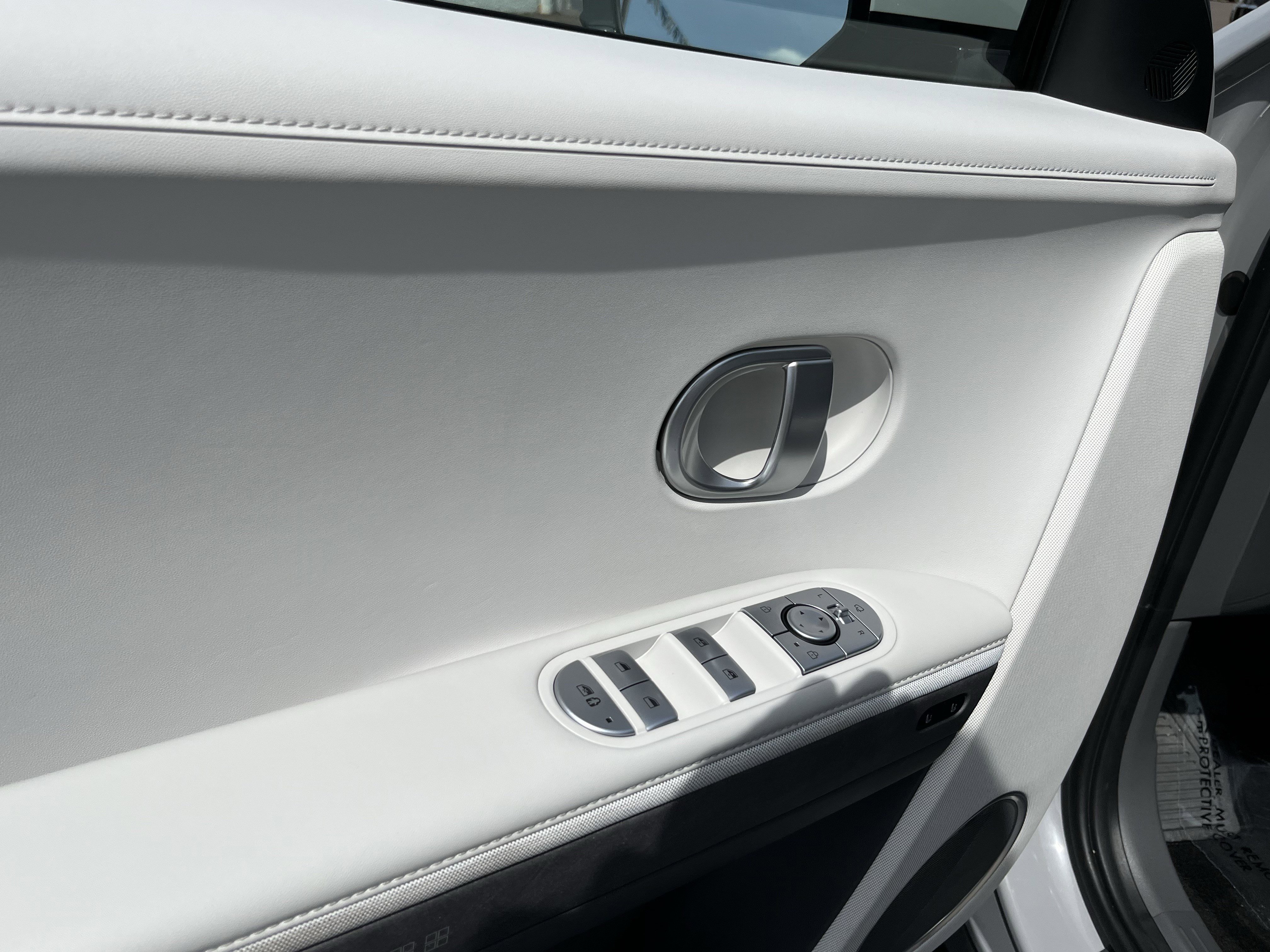 Certified 2024 Hyundai Ioniq 5 Limited image 25