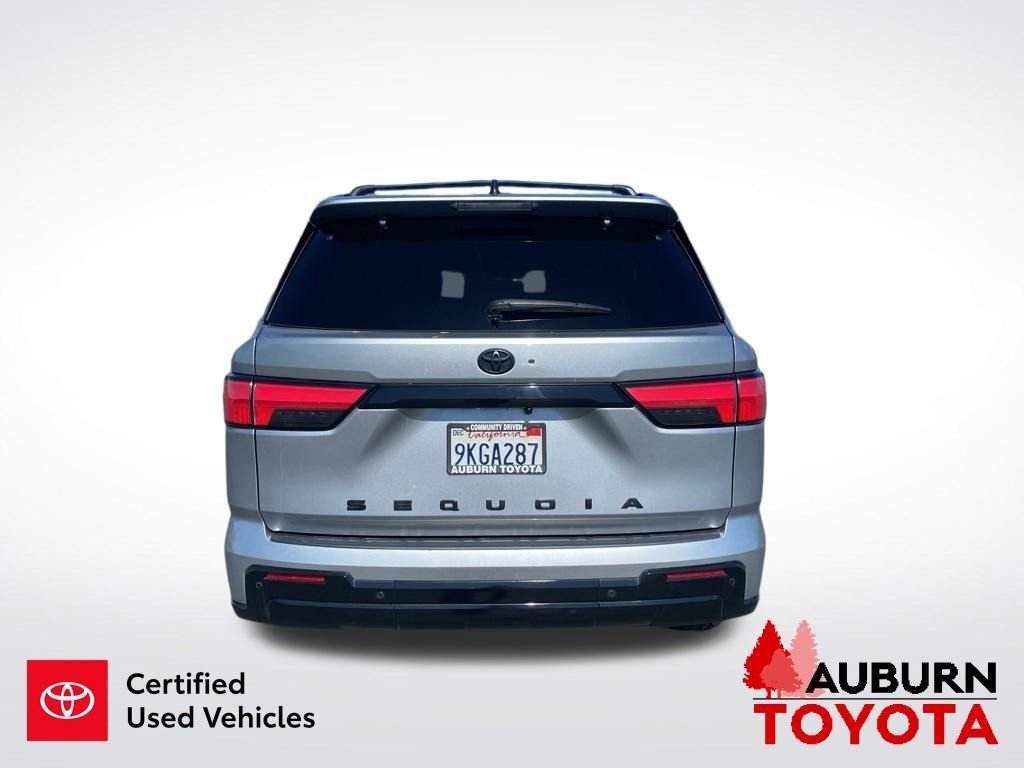 Used 2024 Toyota Sequoia Platinum AWD/4WD image 7