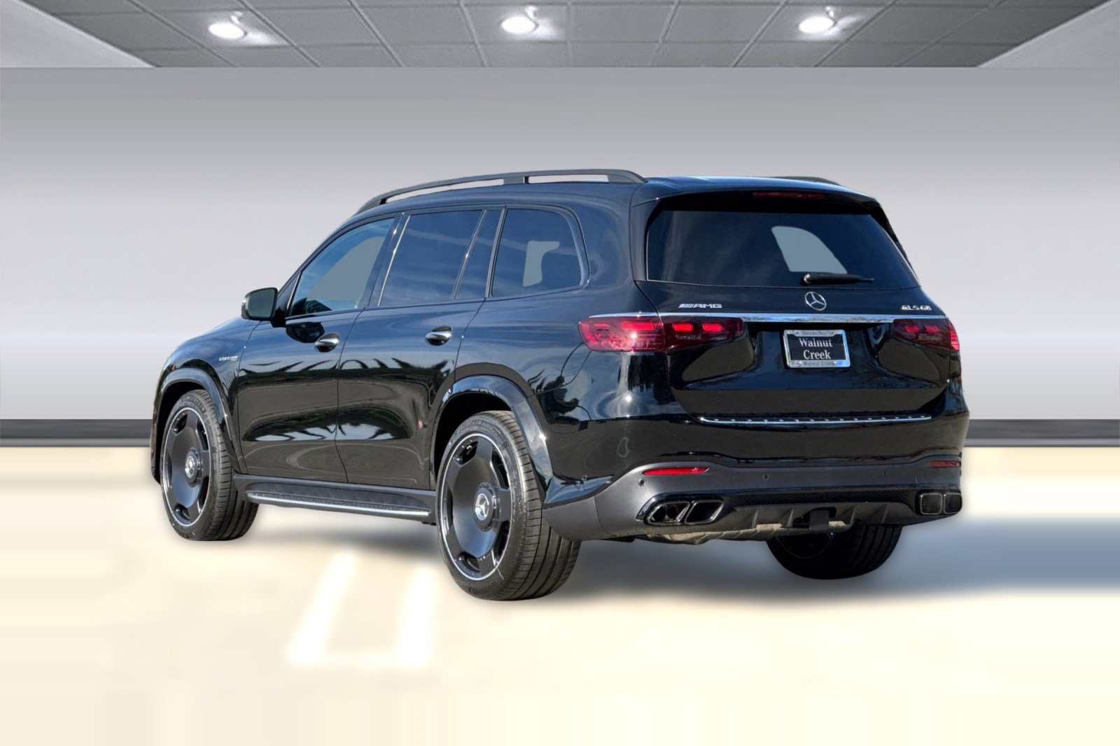 New 2026 Mercedes-Benz GLS 63 AMG 4MATIC image 3