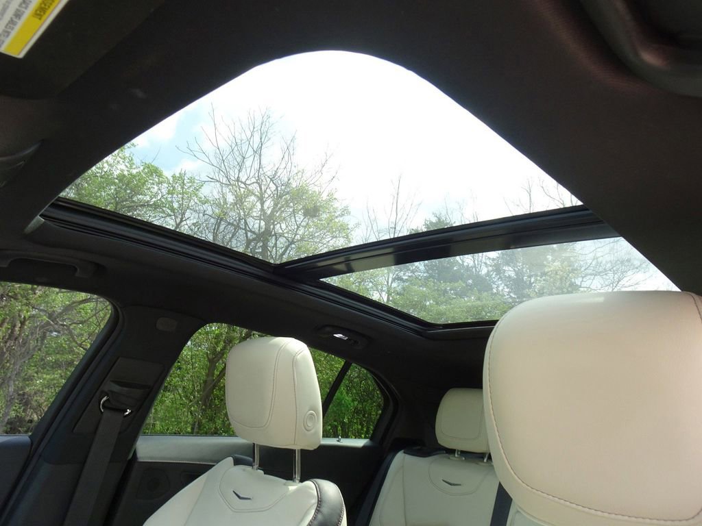 Certified 2023 Cadillac XT4 Sport image 10