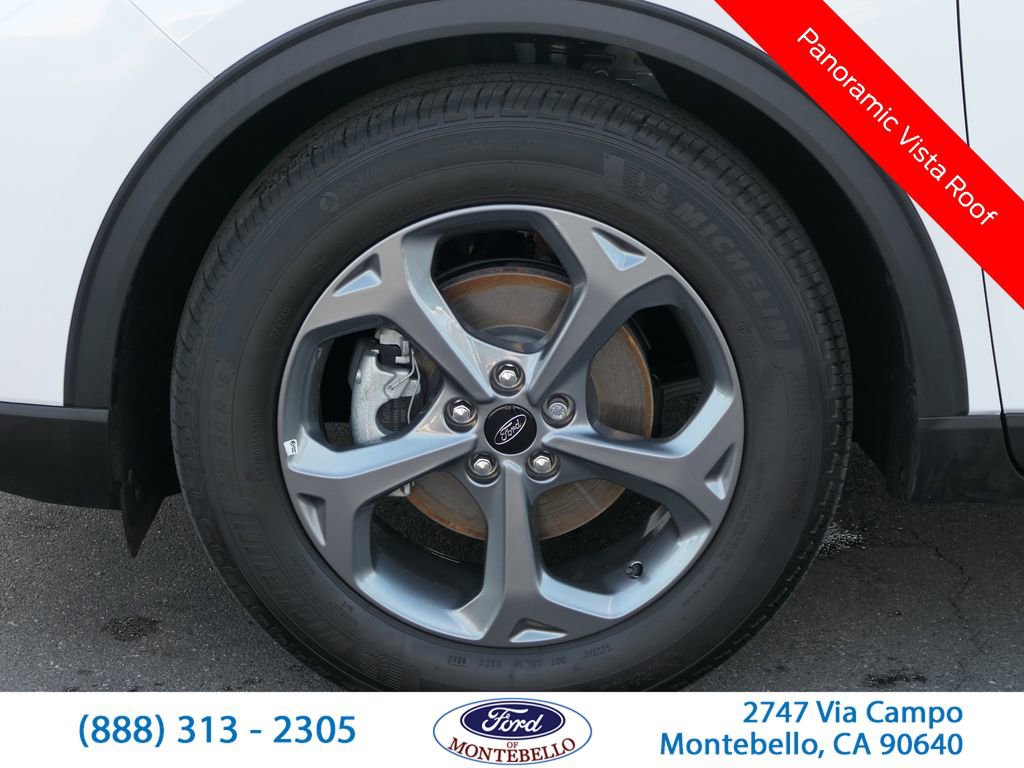 Used 2025 Ford Escape ST-Line w/ Equipment Group 301A image 11