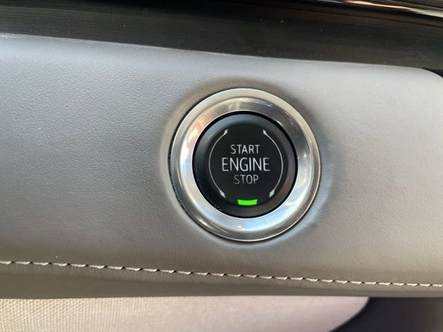 Used 2021 Cadillac Escalade ESV Sport Platinum AWD/4WD image 17