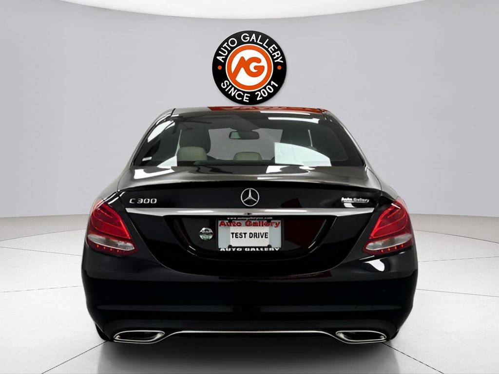 Used 2018 Mercedes-Benz C 300 Sedan image 6