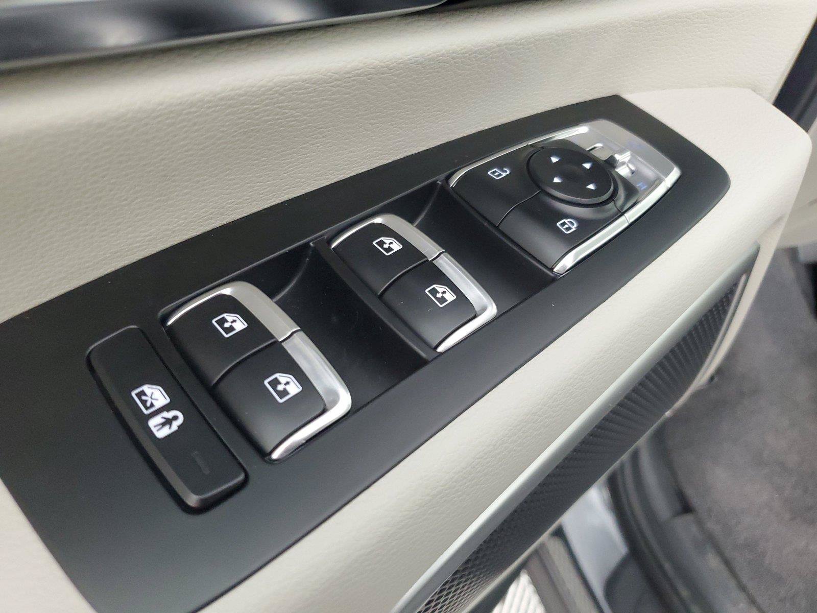 Used 2022 Kia Telluride EX w/ EX Premium Package FWD image 19