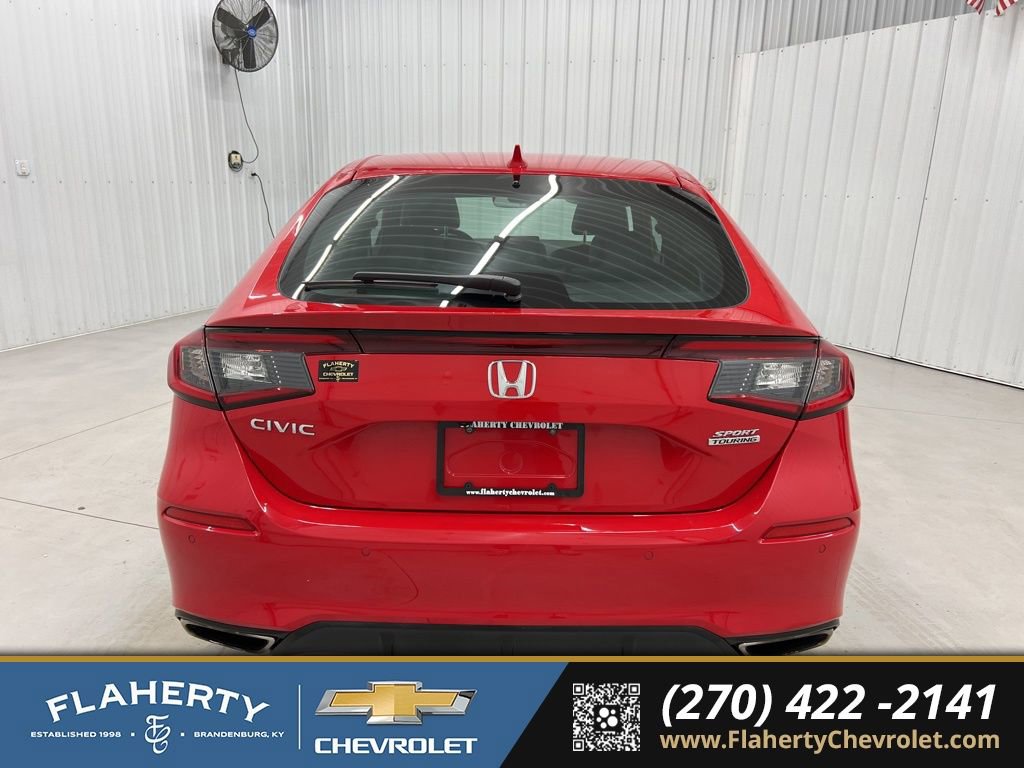 Used 2022 Honda Civic Sport Touring image 4