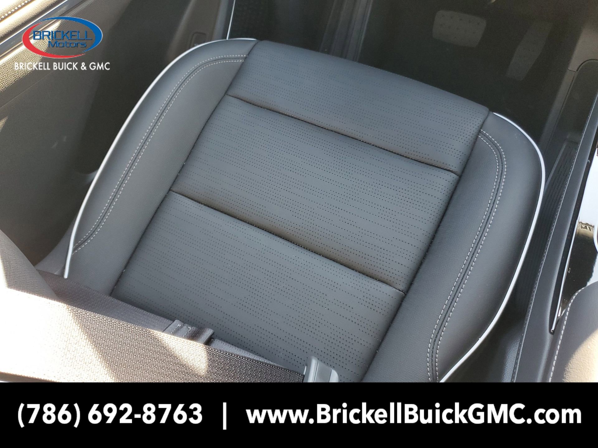 New 2025 Buick Enclave Sport Touring w/ Power Package image 16