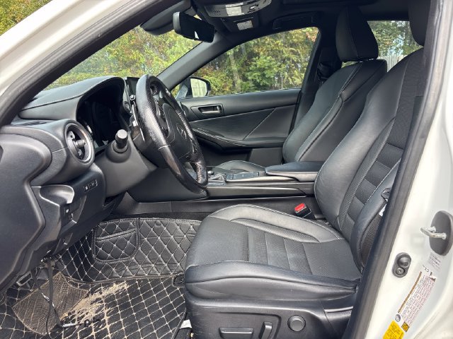 Used 2022 Lexus IS 350 F Sport w/ Accessory Package RWD image 6