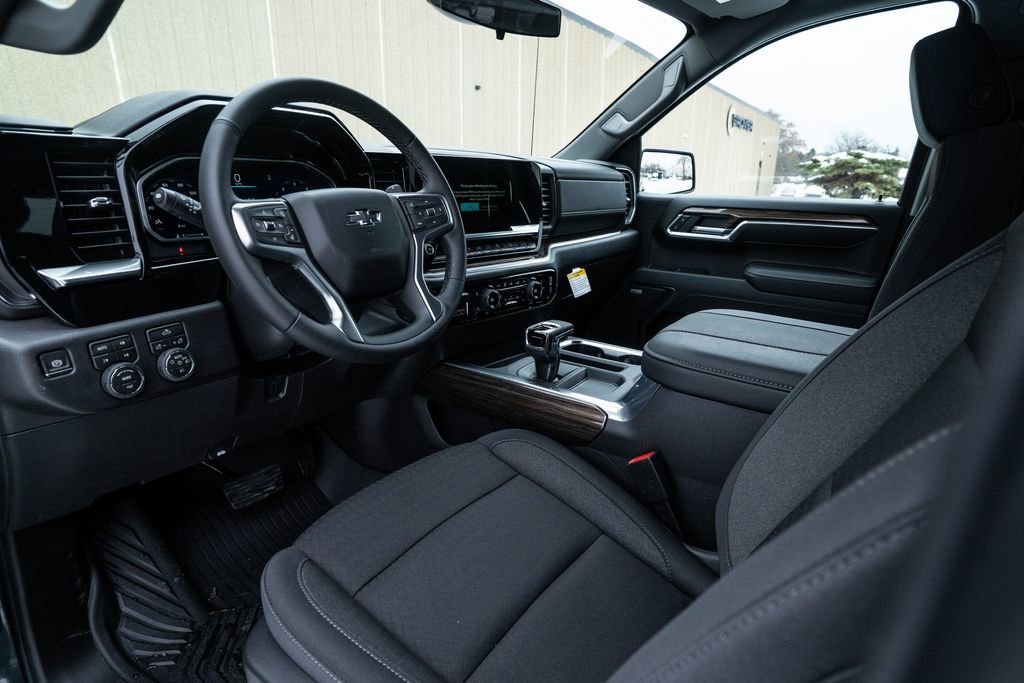 New 2026 Chevrolet Silverado 1500 LT Trail Boss w/ Convenience Package II image 13