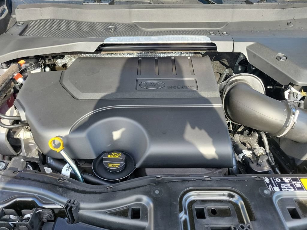 New 2025 Land Rover Discovery Sport Dynamic SE AWD/4WD image 30