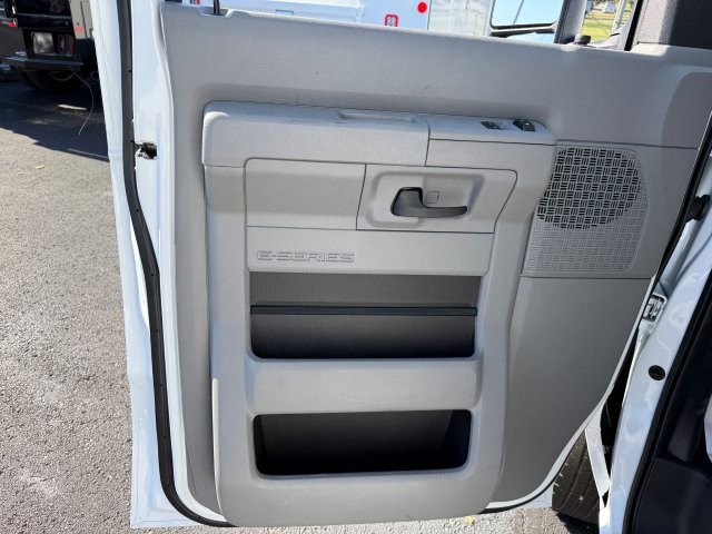 New 2026 Ford E-350 and Econoline 350 Super Duty w/ Power Equipment Group image 18