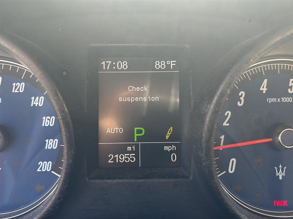 Used 2014 Maserati GranTurismo Coupe RWD image 7