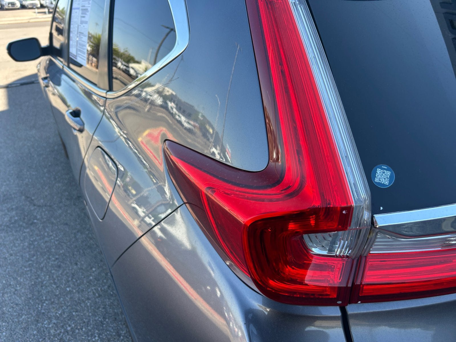 Used 2018 Honda CR-V Touring image 26