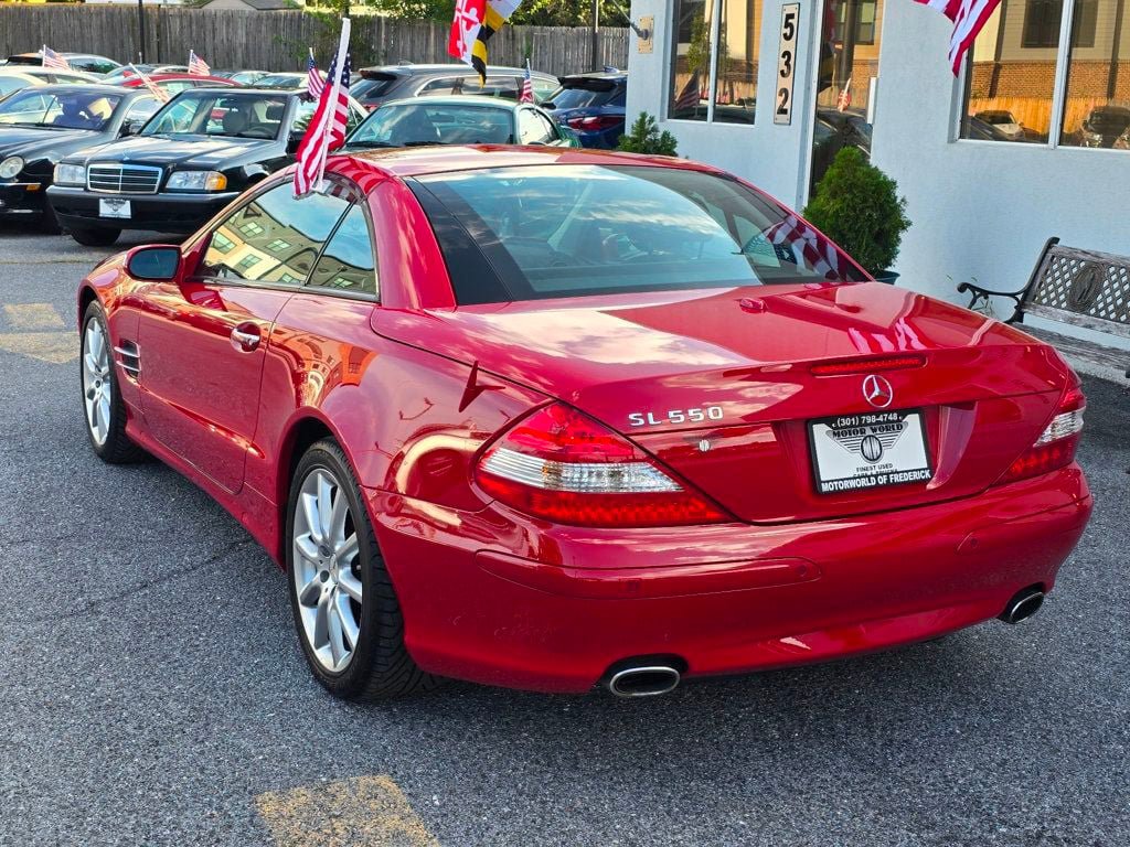 Used 2007 Mercedes-Benz SL 550 image 6