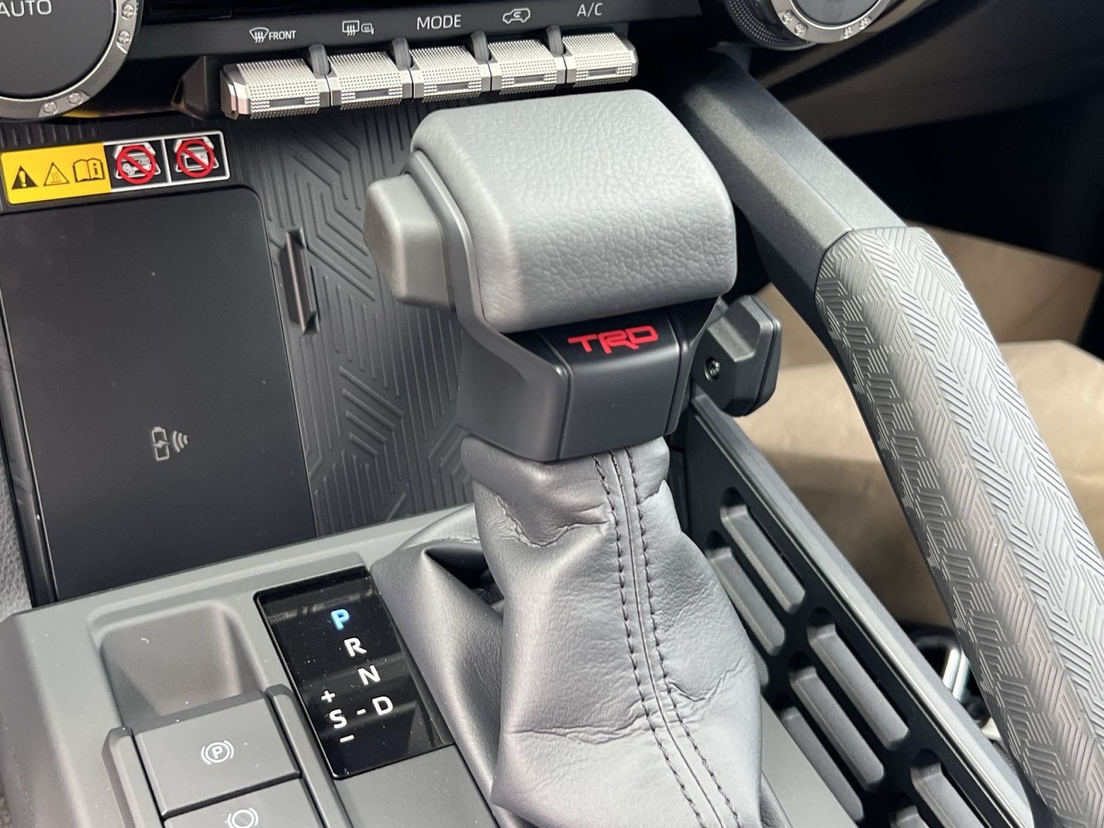 New 2026 Toyota 4Runner TRD Sport AWD/4WD image 17