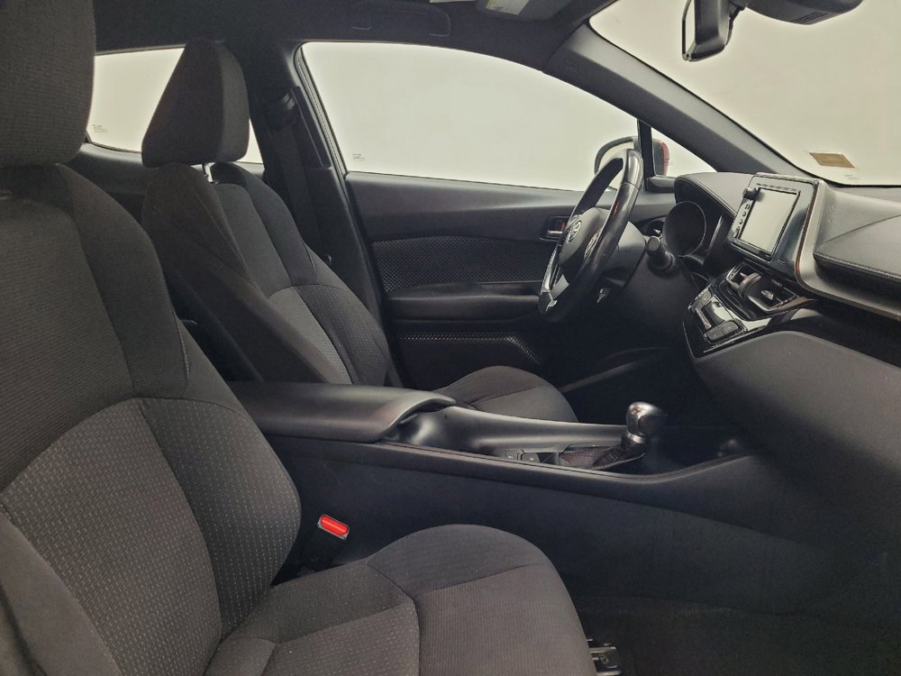 Used 2018 Toyota C-HR XLE FWD image 21