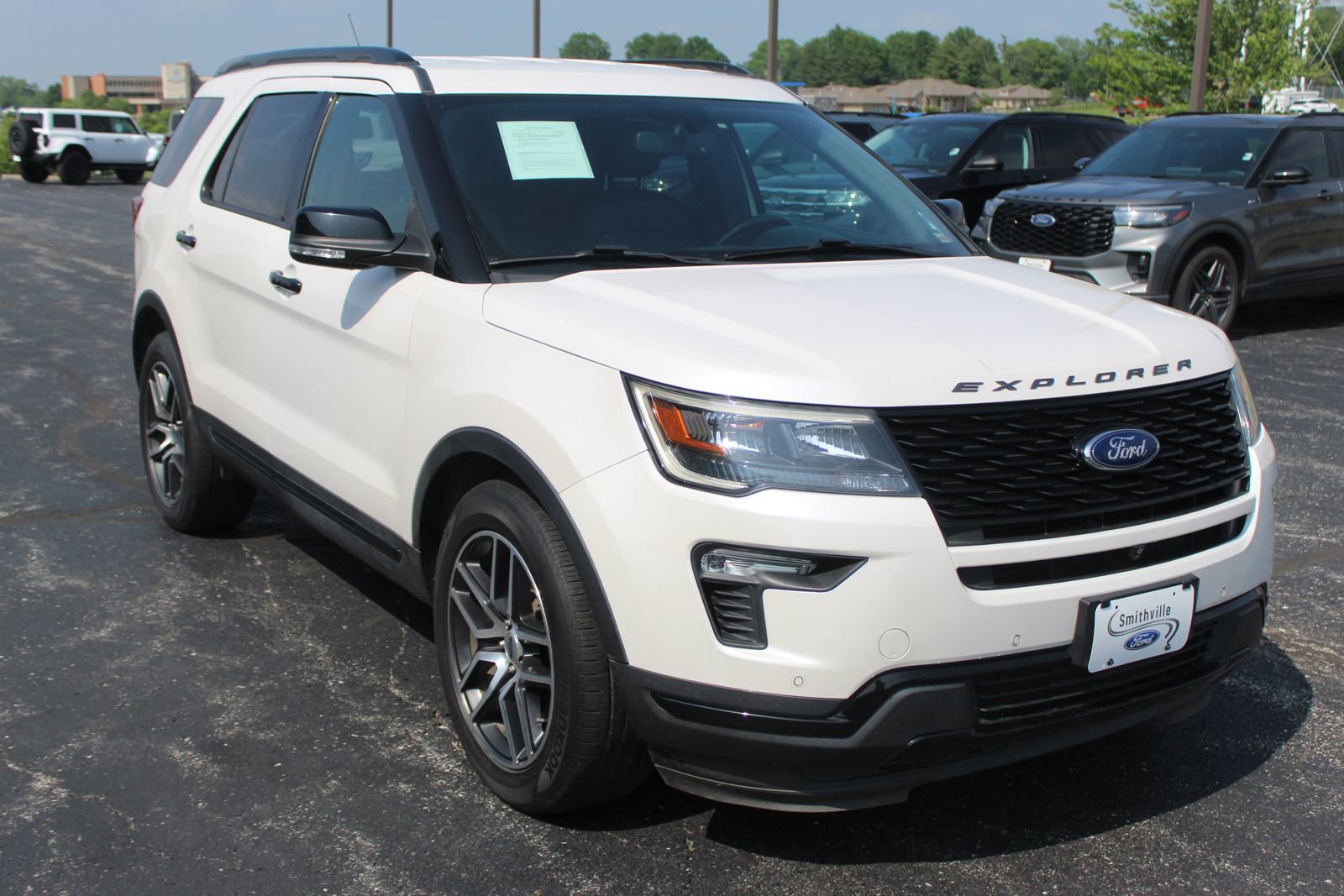 Used 2019 Ford Explorer Sport w/ Equipment Group 401A AWD/4WD image 9