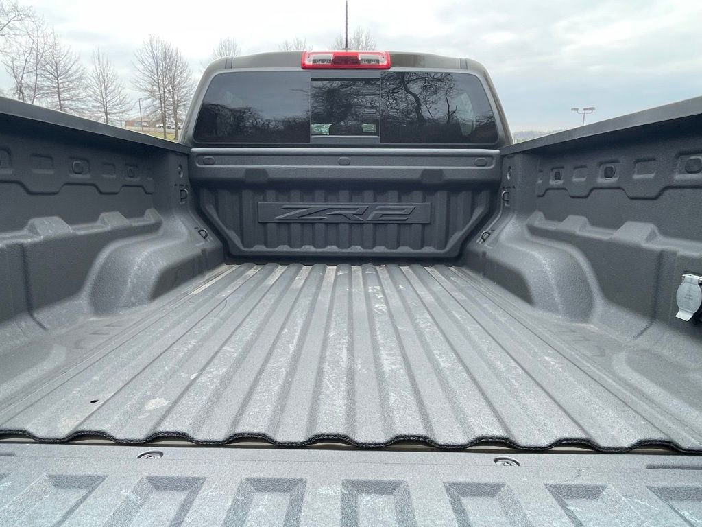 Certified 2024 Chevrolet Colorado ZR2 w/ Safety Package image 19