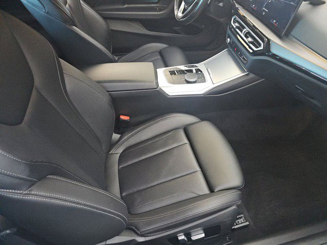Used 2023 BMW 230i xDrive Coupe w/ Convenience Package AWD/4WD image 5