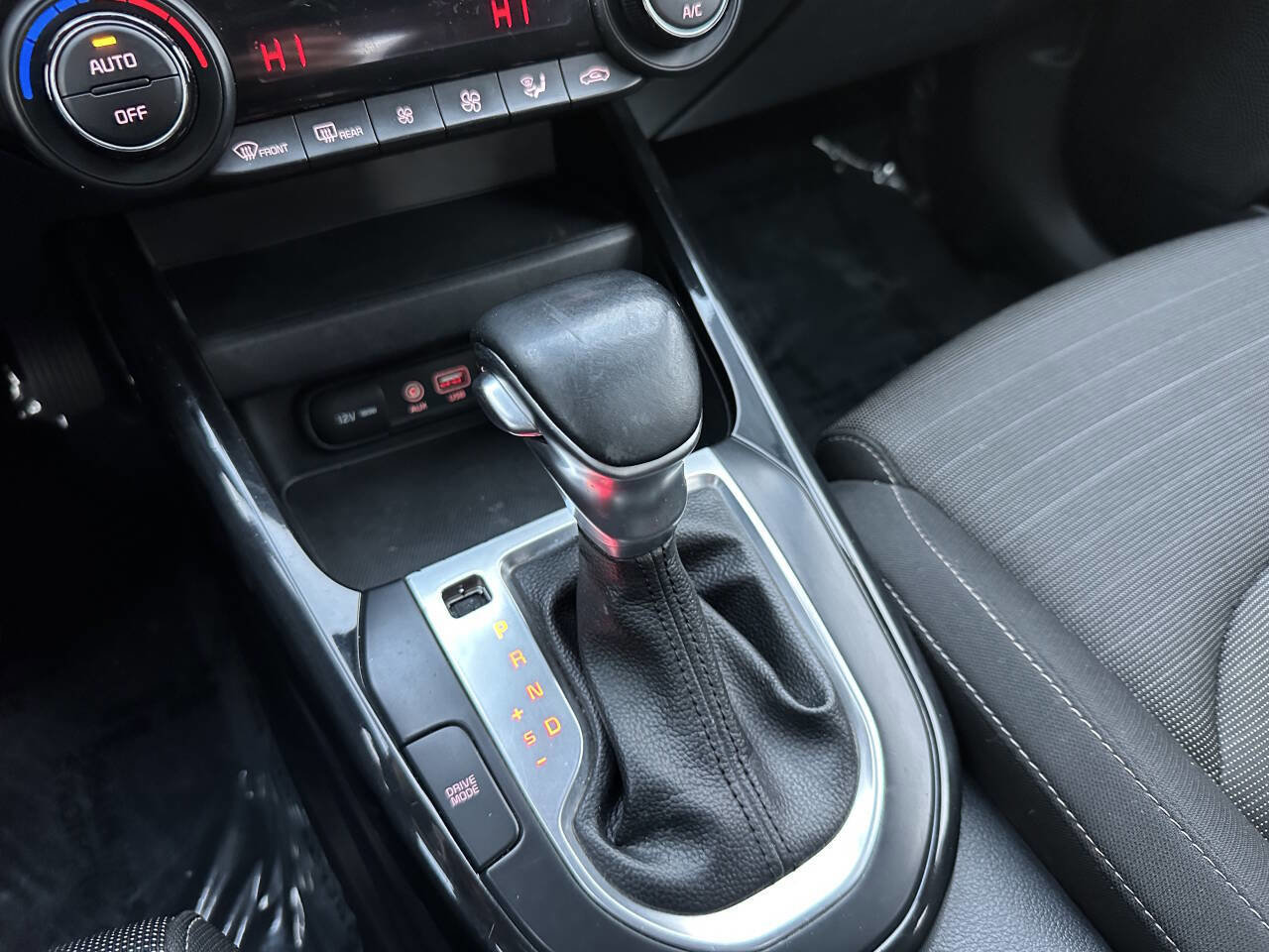 Used 2019 Kia Forte S w/ S Premium Package image 22