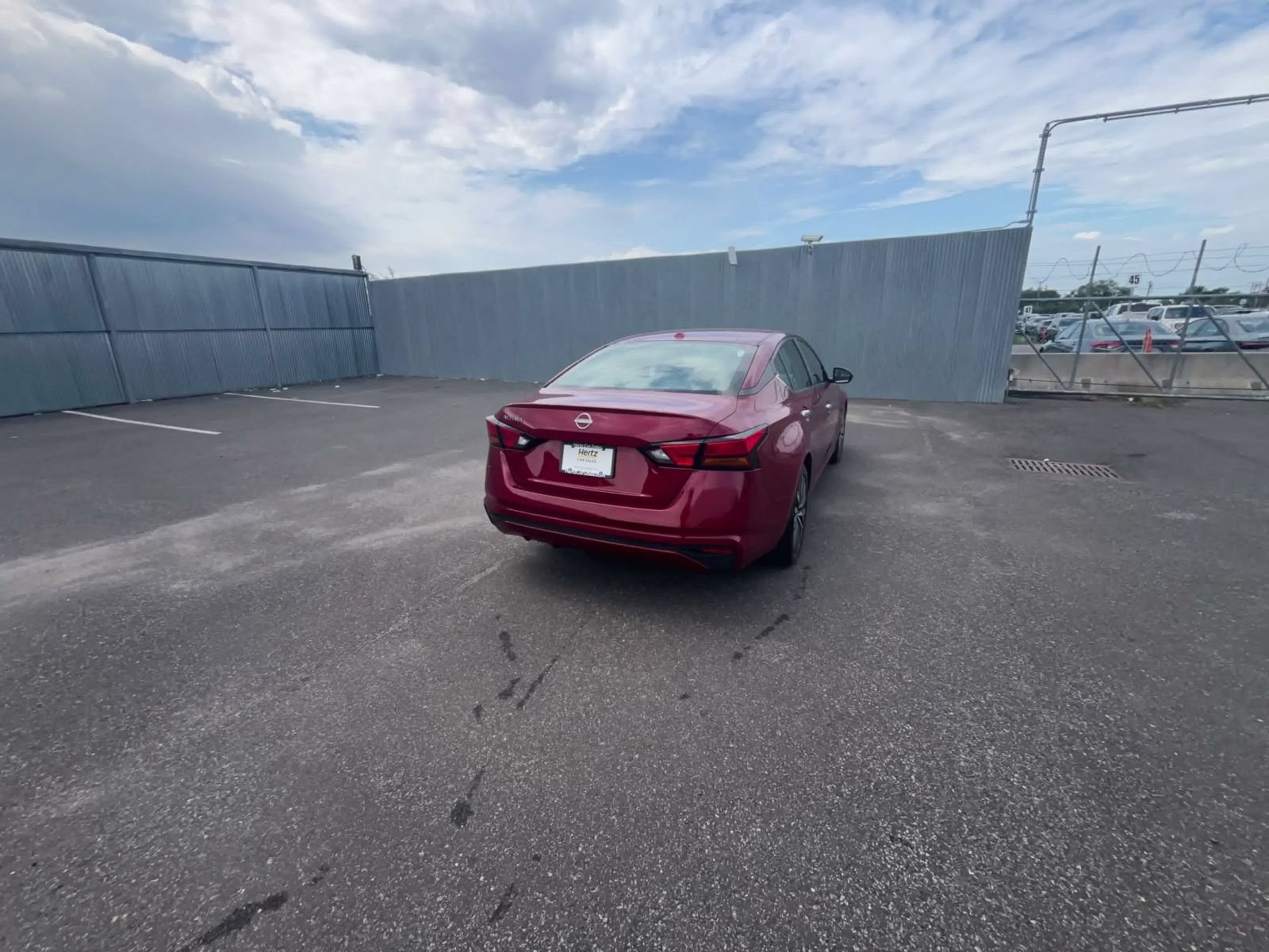Used 2025 Nissan Altima 2.5 SV FWD image 8