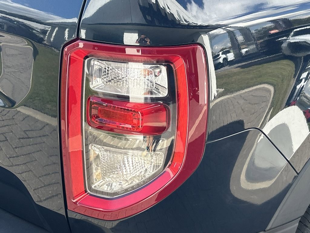 Used 2022 Ford Bronco Sport Outer Banks w/ Tech Package image 9