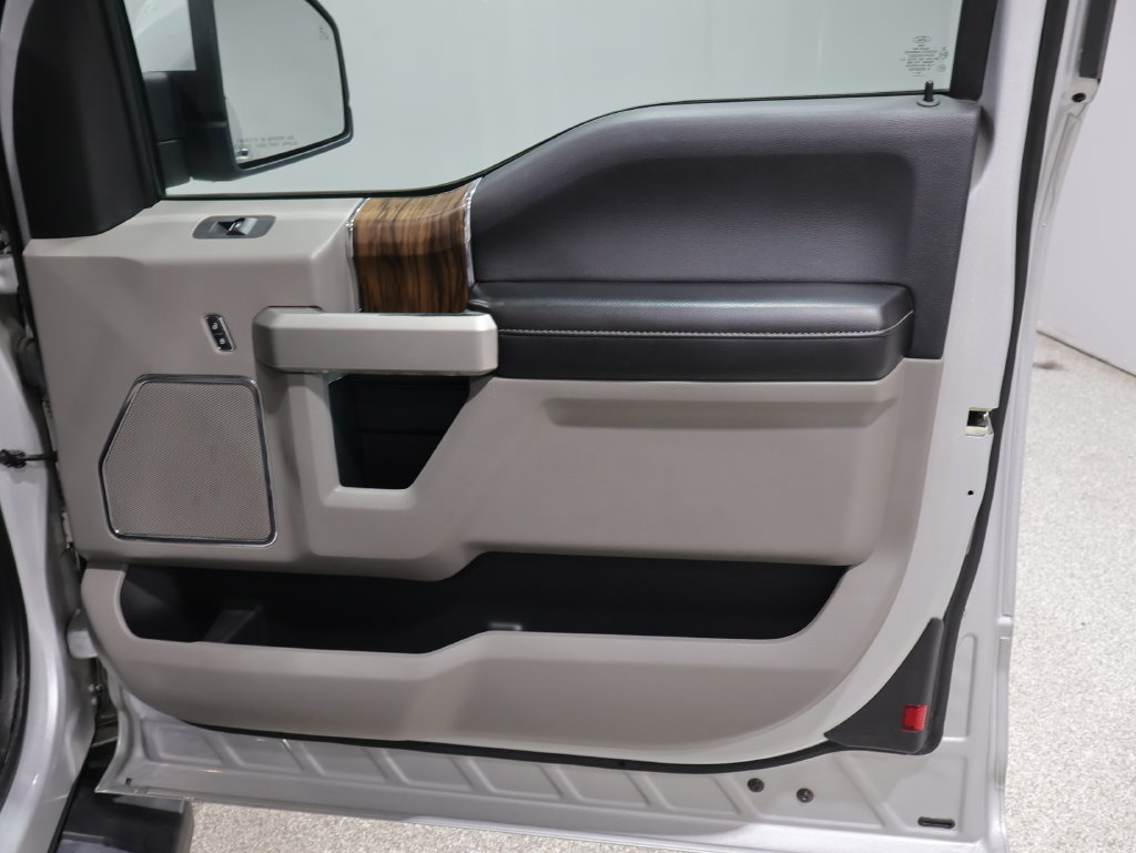 Used 2019 Ford F150 Lariat w/ Equipment Group 501A Mid AWD/4WD image 23