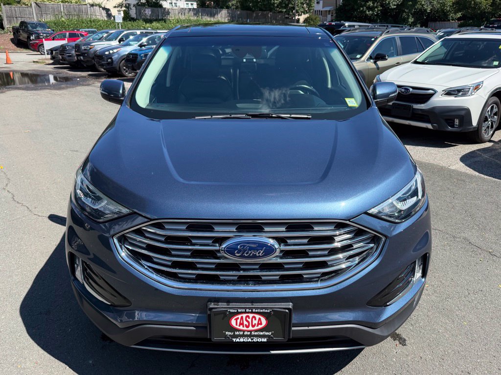 Used 2019 Ford Edge SEL w/ Equipment Group 201A AWD/4WD image 2