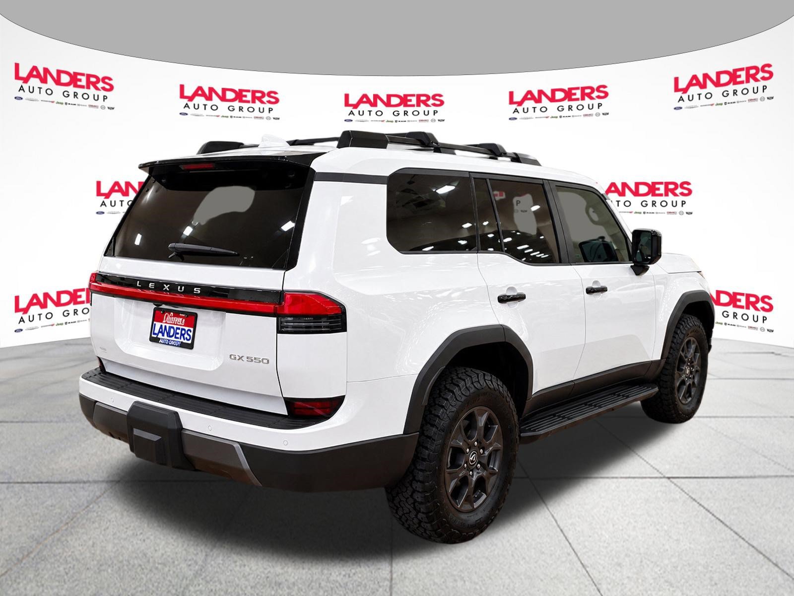 Used 2024 Lexus GX 550 AWD/4WD image 4
