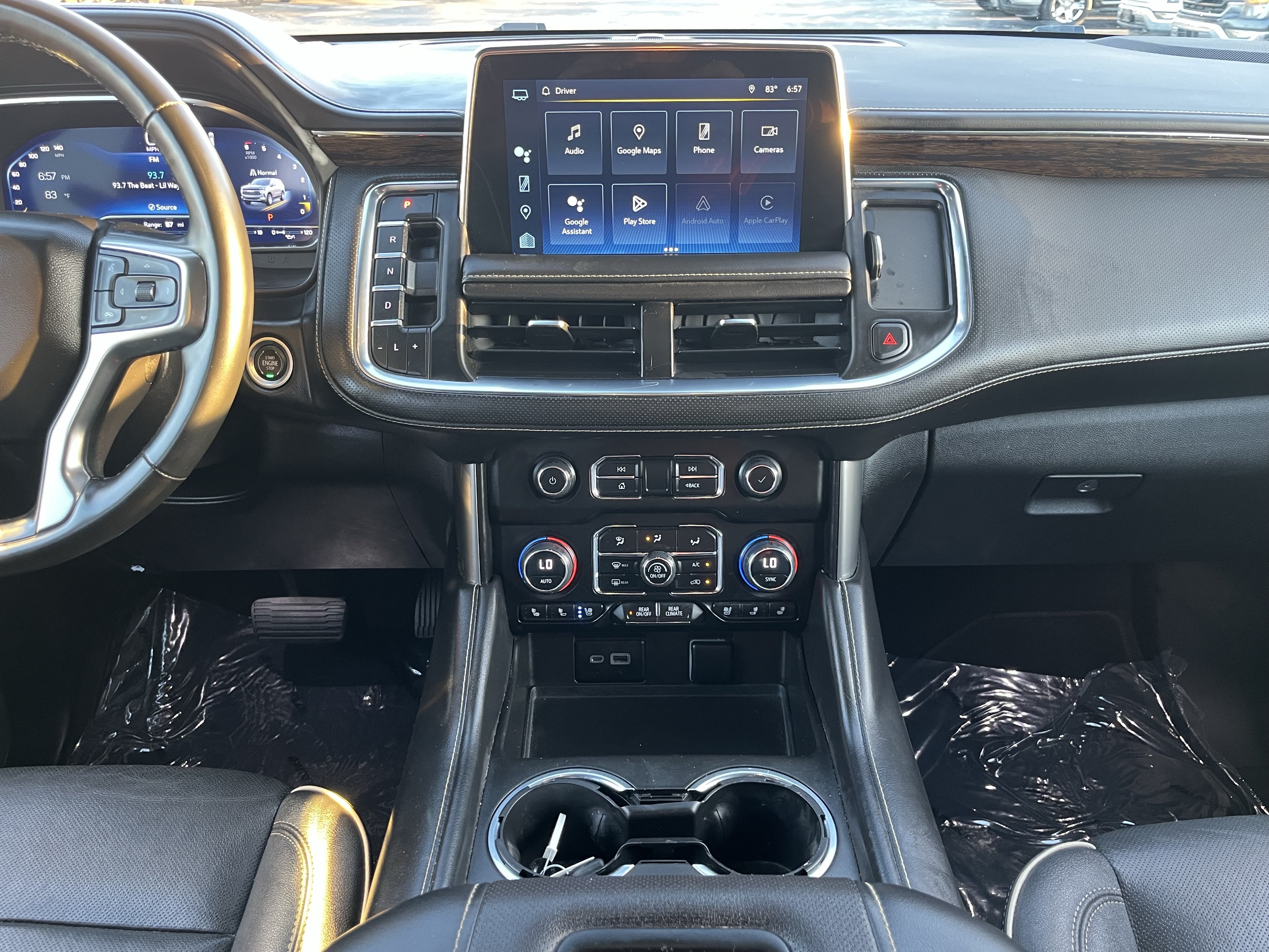 Used 2023 Chevrolet Suburban Premier RWD image 26