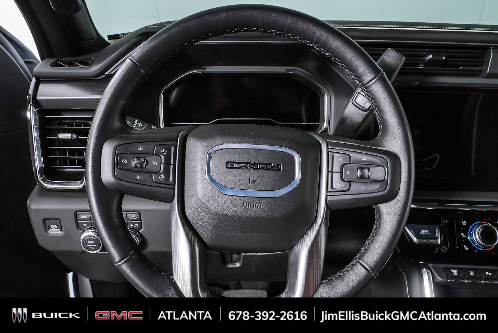 Used 2025 GMC Sierra 2500 Denali Ultimate AWD/4WD image 10